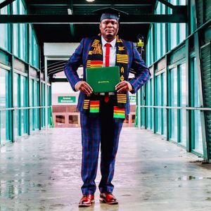 Meet your Posher, Clifford